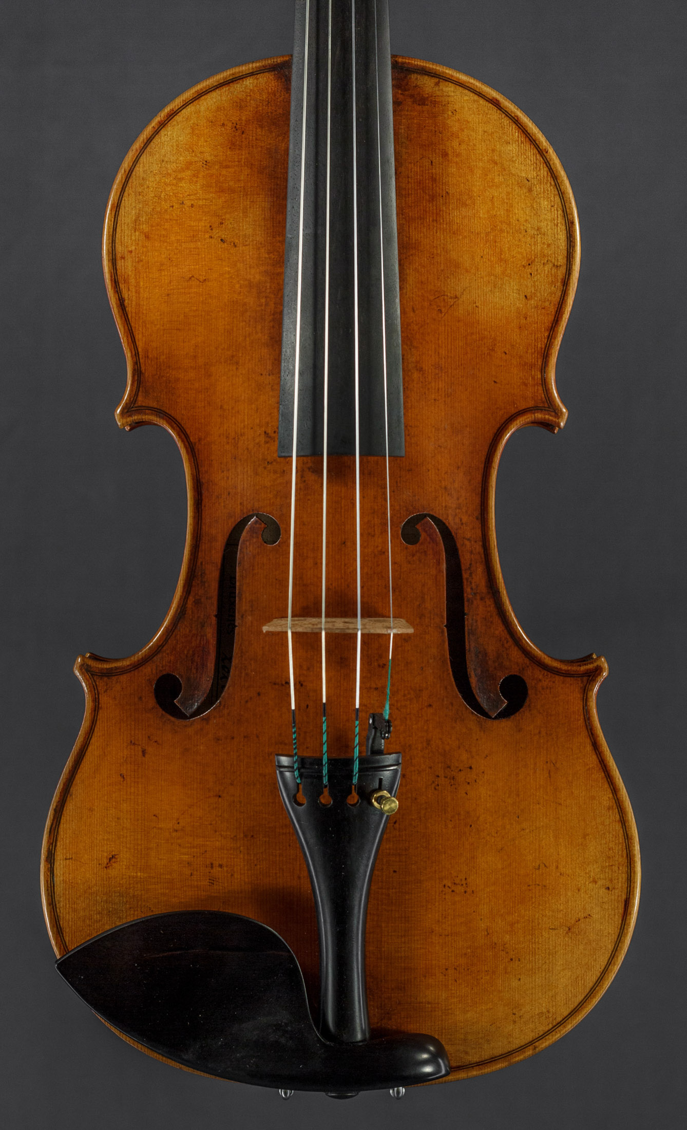 Violin : Gilis freres – model : Stradivari «Betts» 1704 thumbnail